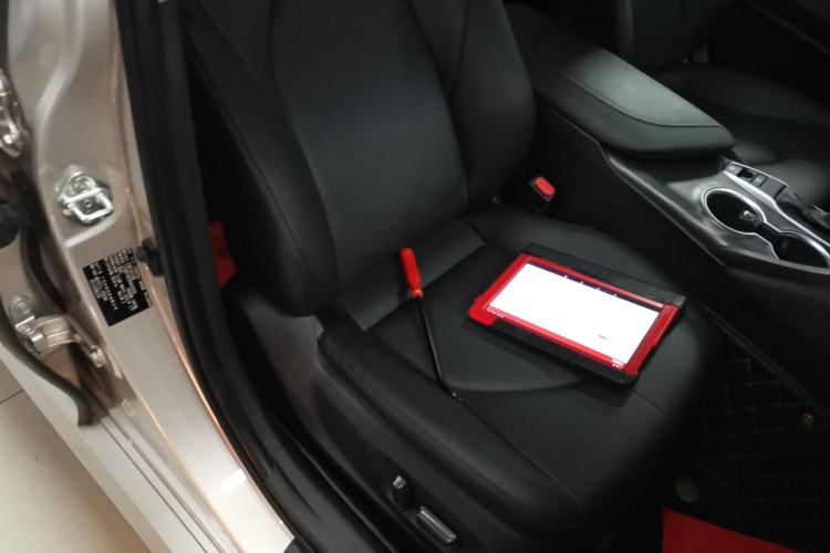 Used Toyota Camry 2021 2.0G Luxury Edition