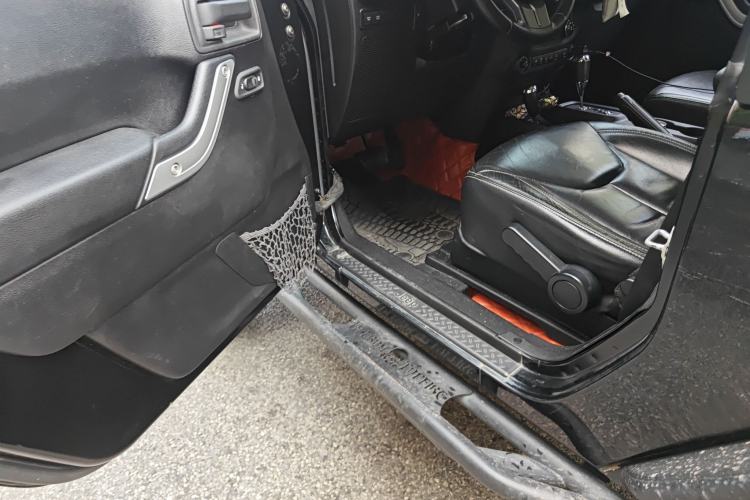 Used Jeep Wrangler 2015 3.6L Rubicon Two-Door Comfort Edition