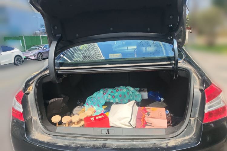 Used Peugeot 408 2014 1.8L Automatic Luxury Edition Trunk