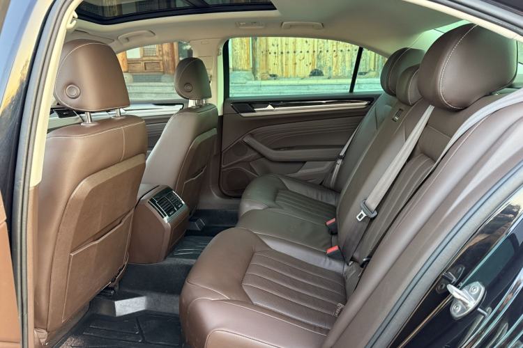 Used Volkswagen Phideon 2021 380TSI Luxury Edition