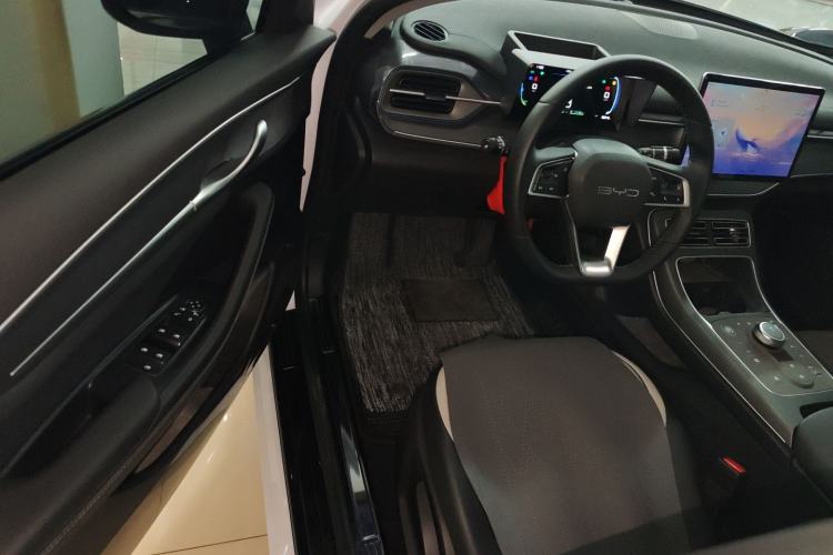 Used BYD Destroyer 05 2024 HONOR Edition DM-i 55KM Luxury Model