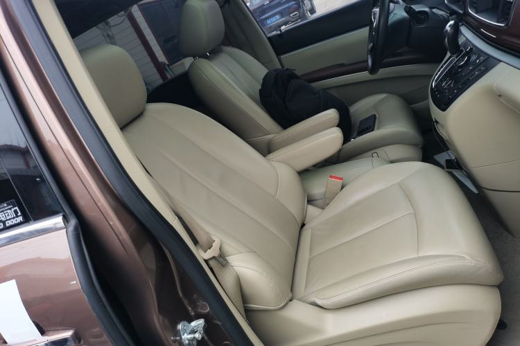 Used Buick GL8 2018 28T Luxury Model China VI Standard
