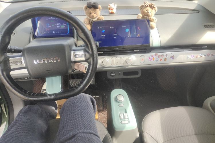 Used CHANGAN NEVO Lumin 2022 155 km – Refreshingly Sweet Edition Center Console