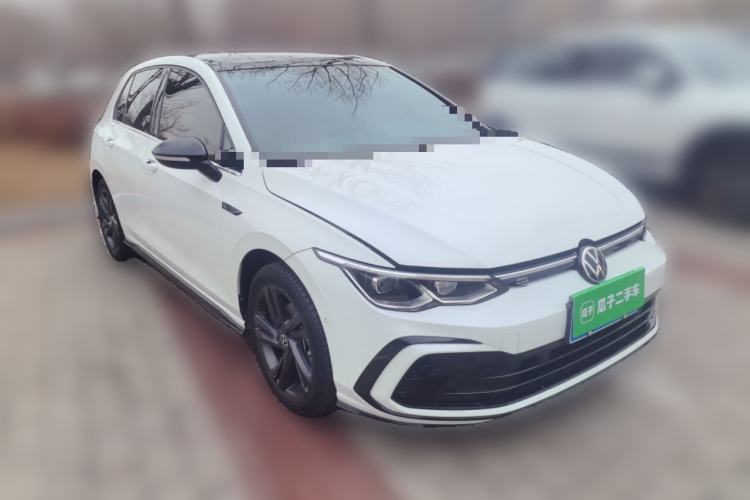 Used Volkswagen Golf 2021 280TSI DSG R-Line Front Right 45 Deg