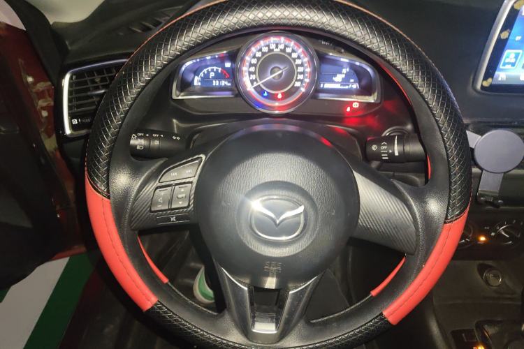 Used Mazda Mazda 3 Axela 2014 Sedan 1.5L Automatic Comfort Model