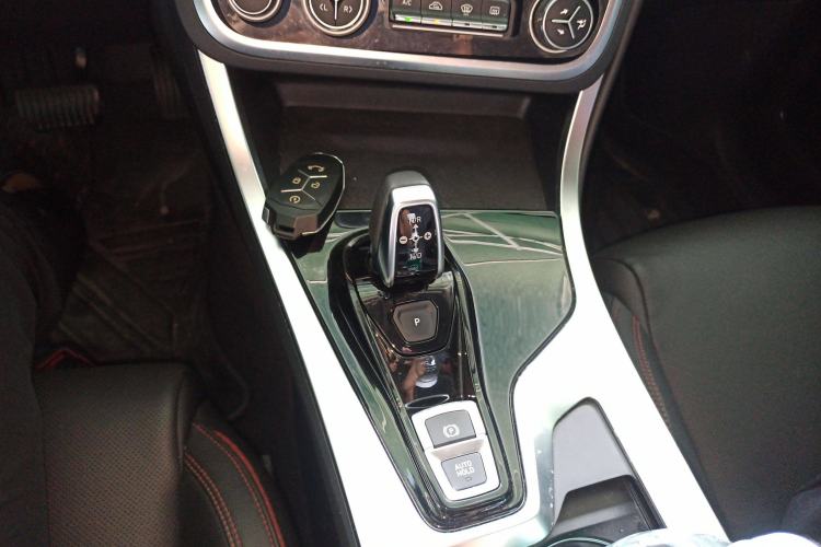 Used Lynk & Co 01 2019 2.0T Two-Wheel Drive Zhaopu Version China VI Standard