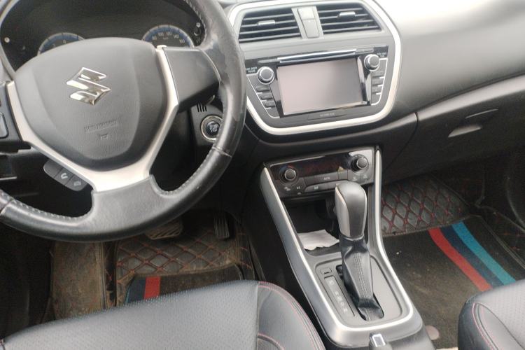 Used Suzuki S-Cross 2014 1.6L CVT Two-Wheel Drive Elite Version