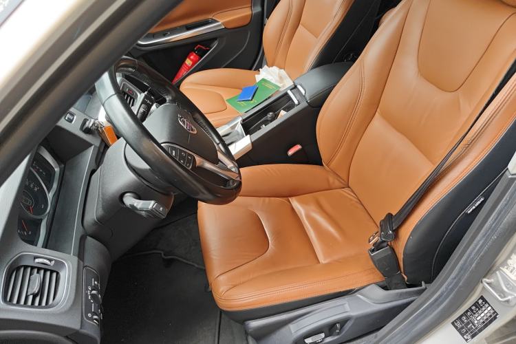 Used Volvo S60 2015 S60L 2.0T Zhiyuan Edition