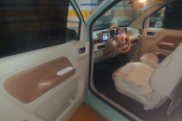 Used Wuling Hongguang MINIEV 2024 3rd Generation 215km Advanced Version