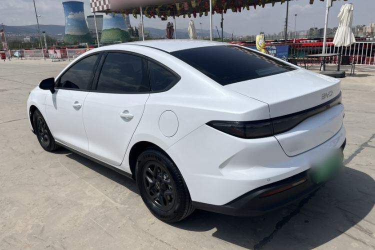 Used BYD Seal 05 DM-i 2025 DM-i Smart Drive 55KM Luxury Model Exterior 3