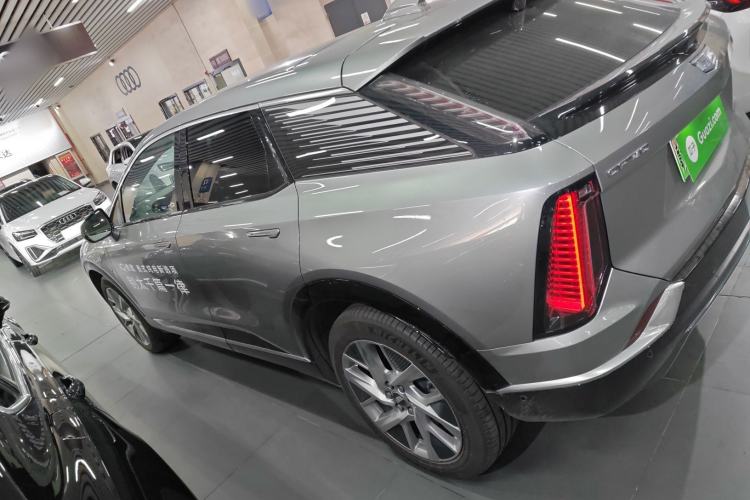 Used Cadillac OPTIQ 2024 Standard Range Version
