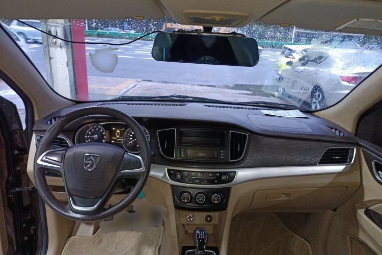 Used Baojun 730 2016 1.5L Manual Value Edition 7 Seats China V Emission Standard
