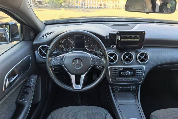 Used Mercedes-Benz A-Class 2013 A 180 Fashion Model