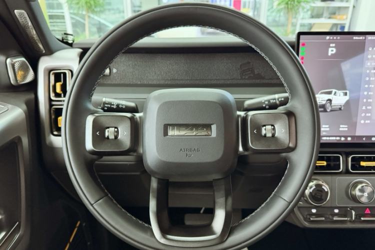 Used iCAR V23 2025 401 Two-Wheel Drive Advanced Edition Interior 8