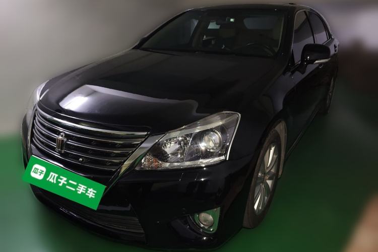 Used Toyota Crown 2012 2.5L Royal Saloon Deluxe Edition