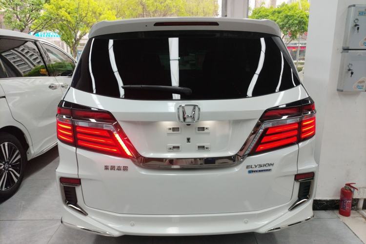 Used Honda Elysion 2019 2.0L Hybrid Luxury Edition
