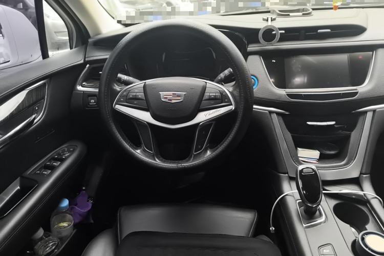 Used Cadillac XT5 2017 Anniversary Edition 28T Four-Wheel Drive Luxury Model