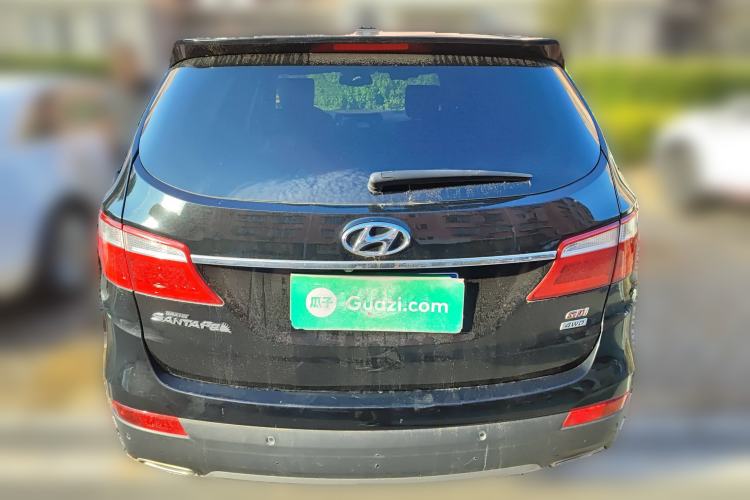 Used Hyundai Grand SantaFe 2013 3.0L 7-Seater Four-Wheel-Drive Comfort Edition