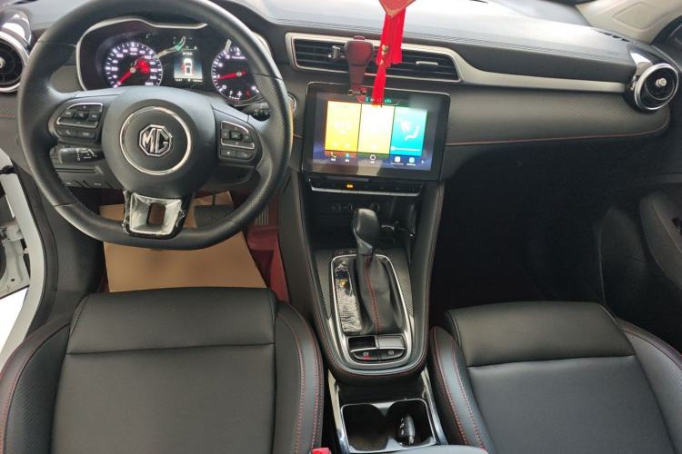 Used MG ZS 2020 180 DVVT Automatic Lite Center Console