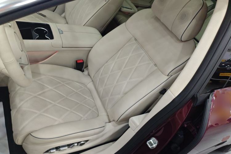 Used Hima Stelato S9 2025 Extended-Range Ultra Left Front Seat