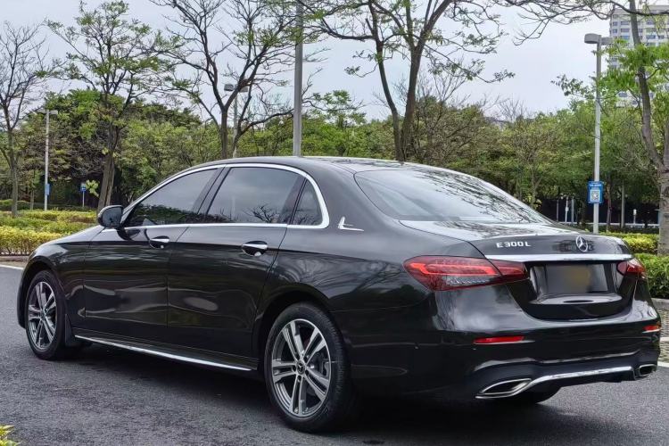 Used Mercedes-Benz E-Class 2021 Facelift E 260 L Sport Edition Exterior 4