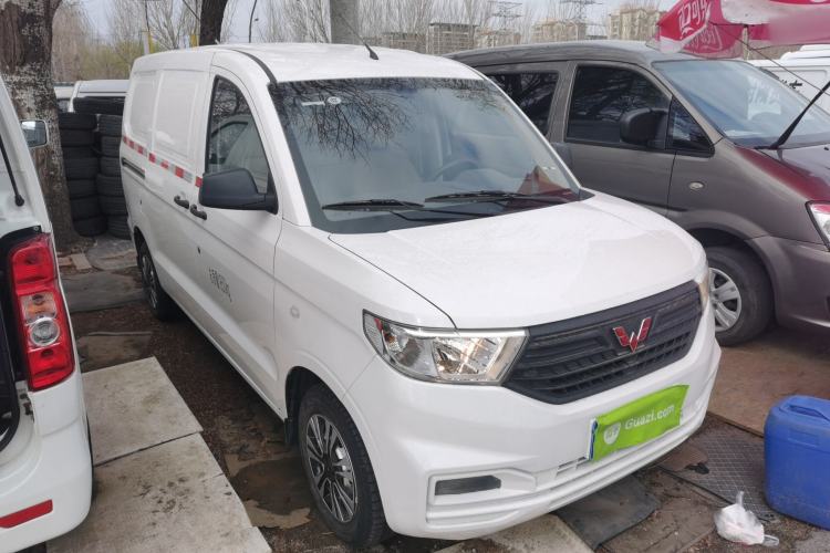 Used Wuling Hongguang V 2022 1.5L Jingqu Edition Enclosed-Window Vehicle with Electric Power Steering LAR Front Right 45 Deg