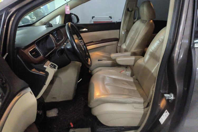 Used Buick GL8 2017 25S Luxury Version China V Standard Left Front Seat