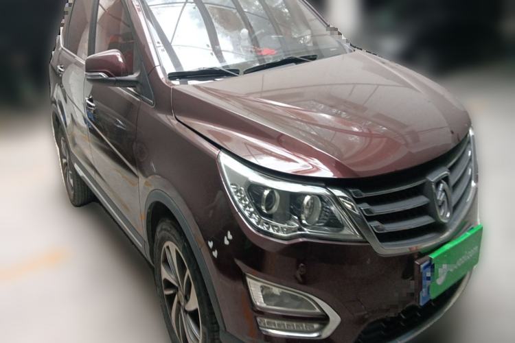Used Baojun 560 2016 1.5T Manual Luxury Model
