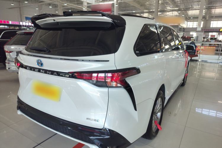 Used Toyota SIENNA 2023 2.5L Hybrid Comfort Edition