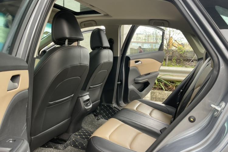 Used Chevrolet Monza 2020 320 Automatic Enjoyment Edition Interior 4