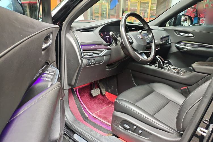 Used Cadillac XT4 2021 28T Two-Wheel Drive Tech Edition