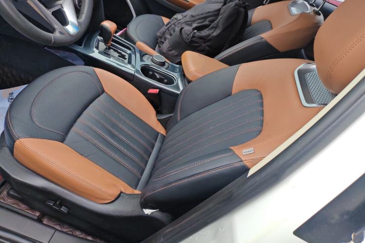 Used Soueast DX7 2017 1.5T Automatic Luxury Model
