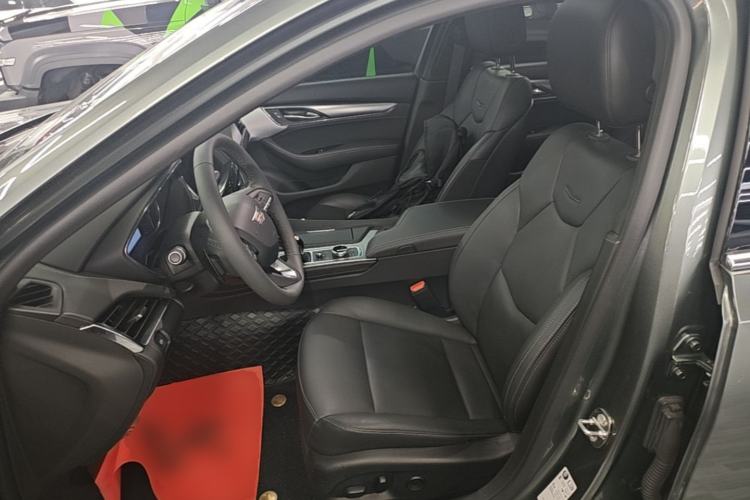 Used Cadillac CT5 2022 28T Luxury Version (Standard Edition) Left Front Seat