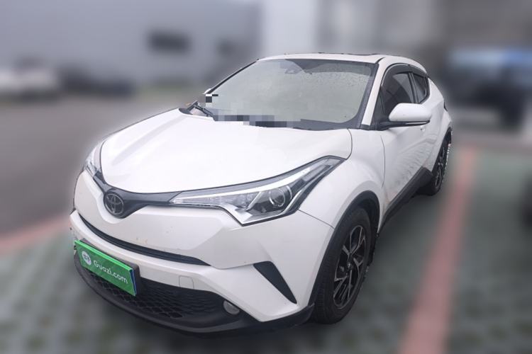 Used Toyota C-HR 2018 2.0L Leading with Sunroof China V Standard