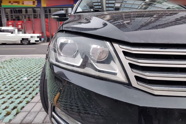 Used Volkswagen Magotan 2016 1.8TSI Smart Enjoyment Leading Model Right Front Headlight