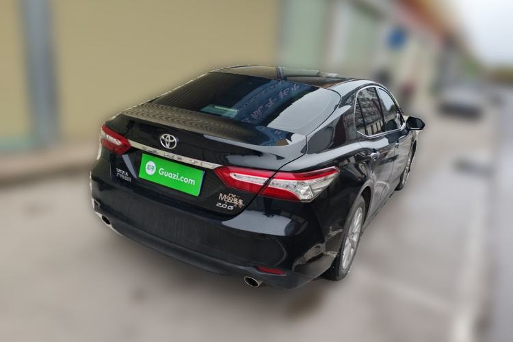 Used Toyota Camry 2018 2.0G Luxury Edition
