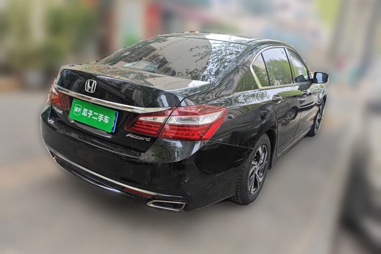 Used Honda Accord 2016 2.0L Comfort Edition
