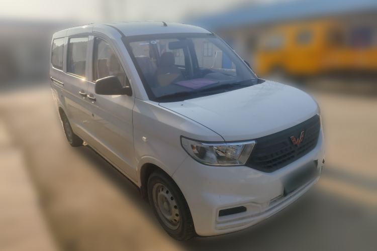Used Wuling Hongguang V 2022 1.5L Jingqu Edition Electric-Assist LAR
