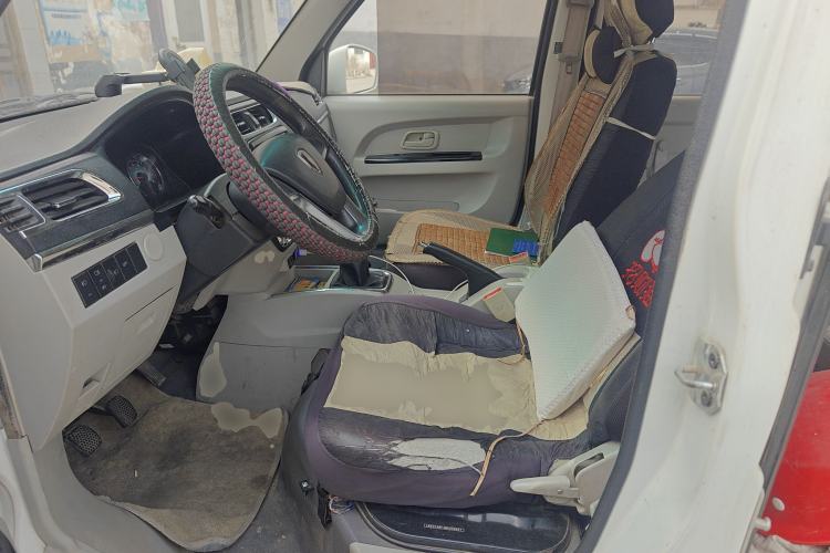 Used Jinbei New Hiace X30L 2021 1.5L Wealth Edition Bus Non-Air-Conditioned China VI Standard SWC15M Left Front Seat