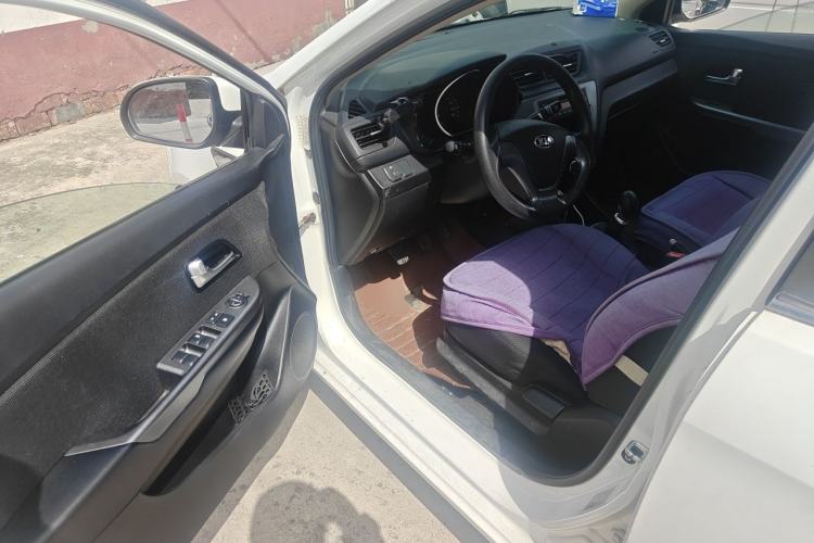 Used Kia K2 2015 Sedan 1.4L MT GLS