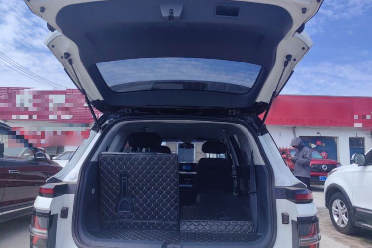 Used Baojun RM-5 2019 1.5T CVT 24-Hour Online Luxury Version 6 Seats Trunk