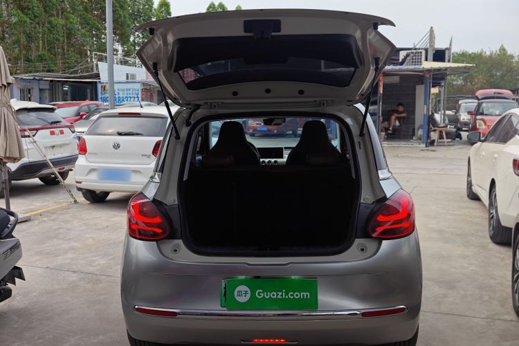 Used Wuling Bingo 2023 333 km Lingxi Connected+ Version Trunk