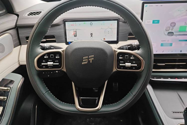 Used JETOUR Shanhai L9 2024 1.5TD 2DHT Max 7-Seater Steering Wheel