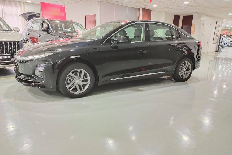 Used Hongqi E-QM5 2025 500km Range Commuter Version
