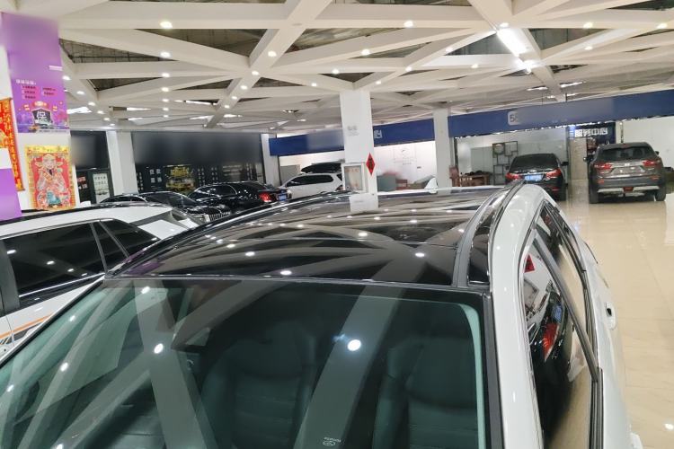 Used Toyota RAV4 2023 Dual-Engine 2.5L E-CVT Two-Wheel Drive Elite Plus Edition Roof