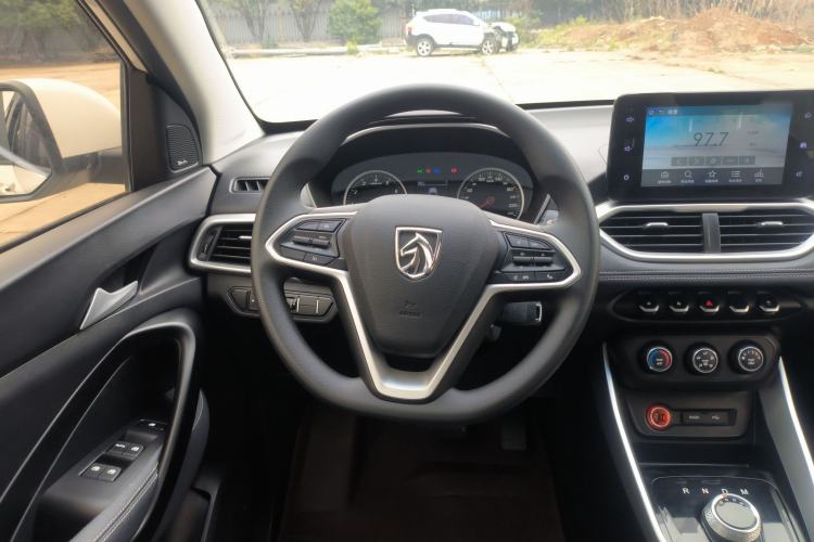 Used Baojun 530 2018 1.8L Automatic Elite Version China V Emission Standard
