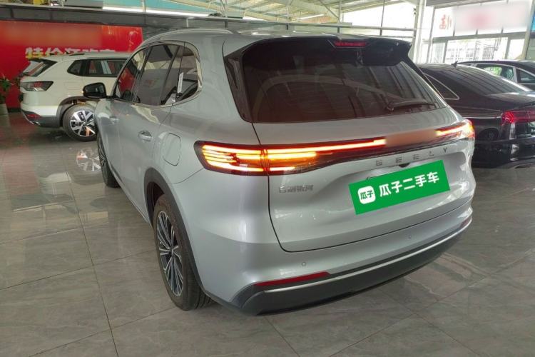 Used Geely Galaxy Xingjian 7 EM-i 2025 120km Flagship Edition
