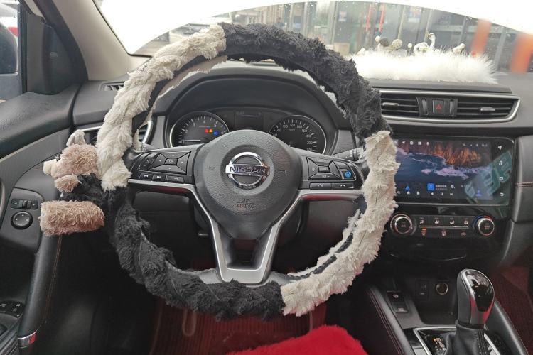 Used Nissan Qashqai 2021 2.0L CVT Luxury Navigation Edition
