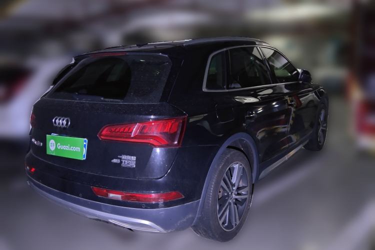 Used Audi Q5L 2018 45 TFSI Prestige Elegant Edition China VI Rear Right 45 Deg