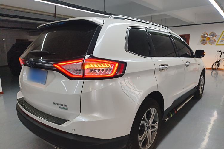 Used Ford Edge 2018 EcoBoost 245 Two-Wheel-Drive Titanium 7-Seater China V Standard
